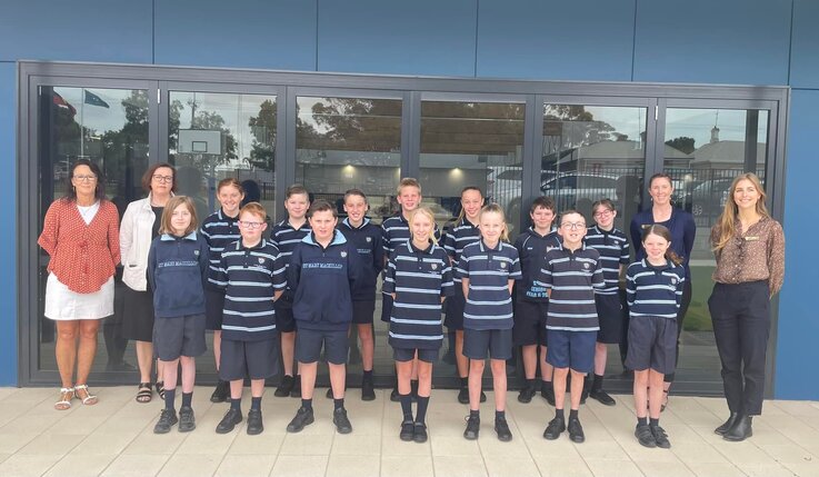 Year 7 & 8 students Wallaroo (1).jpg